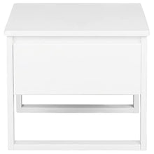 Beliani Comodino in Legno di Pino Bianco con Cassetto 43 x 50 cm Giulia