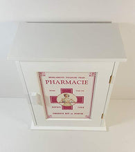 Clayre & Eef 6H0372 - Armadietto da parete per medicinali, 24 x 13 x 30 cm