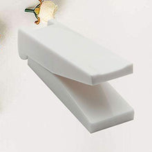 DOITOOL Contenitore per pillole da viaggio quadrato per pillole e pillole portatile divisore in plastica per adulti bambini età (bianco)