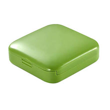 TOPBATHY - Mini portapillole da viaggio con 2 scomparti, contenitore per medicine portatile, contenitore per integratori (verde)