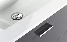 Mobile da bagno con lavabo - Con maniglie cromate, specchio e lavabo. cm. 62 x 47 x 195h. (STMB)