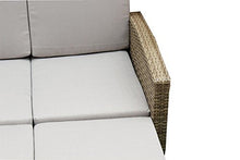AVANTI TRENDSTORE - Divano in Rattan con Cuscino Samo, Colore: Marrone