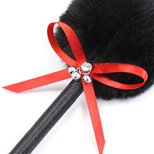CareUToo 2 Pezzi di Piume per solletico, comode Palline di Peluche con Fiocco Rosso e Campana Nera