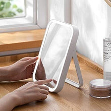 Specchio per il Trucco Illuminato per Viaggi d'Ingrandimento 3 X ingrandimento LED Vanity
