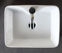 1 lavabo in ceramica rettangolare 48 x 37 cm.