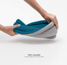 OSTRICHPILLOW Light - Cuscino da viaggio | Cuscino per aereo, cuscino da viaggio per auto, ufficio, pisolino | Accessori da viaggio per uomo e donna (Blue Reef)