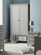 Julian Bowen Comodino Maine con 3 cassetti, Peltro, Grigio Tortora, 3 Drawer