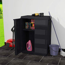 GOTOTOP Armadietto basso da giardino con ripiano regolabile, in plastica, 65 x 38 x 87 cm