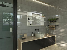 DOMTECH - Specchio a parete da bagno con mensola e illuminazione LED, colore: bianco