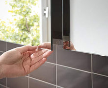 Emco asis Mee - Armadietto a LED in Alluminio, 1 Porta, Modello da Parete, 600 mm