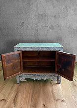 Asia - Armadio a forma di drago (80 x 90 x 39,5 cm)