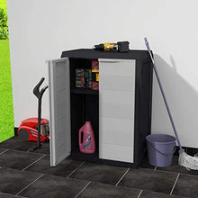 Cikonielf Armadietto da Giardino in Polipropilene con 2 Porte e 1 Ripiano Regolabile Ventilato,Armadio da Giardino Basso con Scanalature di Scolo,65 x 38 x 87 cm,Nero e Grigio