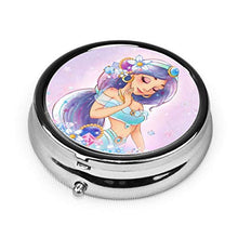 Jasmine Princess - Contenitore per pillole rotondo per medicinali, con tre scomparti