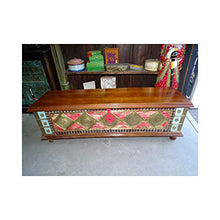 int. d'ailleurs - Cassapanca Lunga Dipinta con Coperchio in Legno di Mango Decorato con Ottone 146 cm - PAL-1020