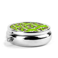 Scatola rotonda per medicina portatile, mini pillole in metallo, dispenser per pillole, borsa da tasca, regalo da viaggio, Basset Hound su verde lime