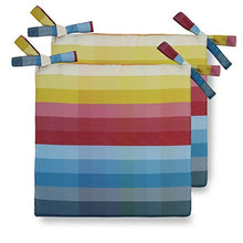 Celina Digby® Set di 2 cuscini impermeabili da giardino con comoda imbottitura in schiuma per esterni o veranda, dimensioni 42 x 42 cm, 40,6 x 40,6 cm (Pixel Stripes Rainbow)