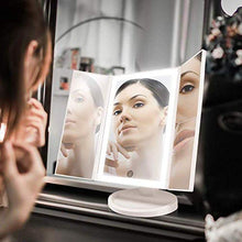 Specchio per trucco retroilluminato 38 luci a LED - Controllo della luce dello schermo Tri-Fold Ingrandimento 1X / 2X / 3X Specchio ingranditore cosmetico luminoso ad alta definizione portatile ad alt