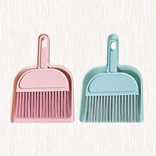 Toyvian Mini Set di Scopa E Paletta per Frusta a Mano Detergente per Scrivania da Tavolo per Computer 1 Set