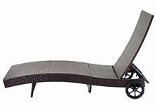 Mendler Lettino Regolabile da Esterno HWC-D80 polyrattan Marrone con Cuscino Beige