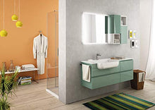 Mobile da bagno color verde acquamarina, top in vetro, lavabo semi incasso, due ante con sportello e due a vista, cassetti, specchio, luci a led