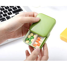 TOPBATHY - Mini portapillole da viaggio con 2 scomparti, contenitore per medicine portatile, contenitore per integratori (verde)