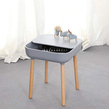 TRAND Lund - Comodino da salotto, colori alla moda, design scandinavo, ripiano e passacavi, in legno/plastica, 40 x 40 cm, colore: grigio/grigio