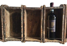 Cantinetta portabottiglie in legno e ferro da parete muro 6 posti fatta con vecchie forme di mattoni