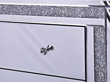 Beliani Credenza Moderna Specchiata Glam 3 Cassetti Effetto Diamante Contay