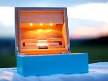 The Rolling Box Glossy Light Blue 170 Celeste Laccato Lucido Scatola per Fumatori con Luce