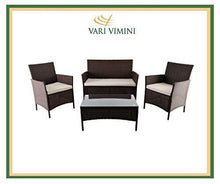 Varì Vimini - Salotto Principe da giardino in Metallo e Polyrattan colore marrone. Composto da divano 2 posti con cuscino, 2 poltrone con cuscini e un tavolino in vetro e polyrattan - Arredi Casa