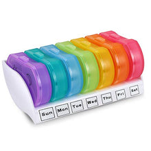 FAMKIT Portatile 7 Giorni Pill Box Mini Pillole Organizzatore Settimanale AM/PM Rainbow Medicine Container Planner Box