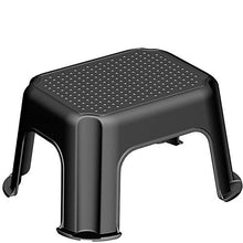 Rotho Basic lo Sgabello a Gradini può Essere Caricato fino a 150 kg, Plastica (PP) senza BPA, Nero/Argento, 43.1 x 35.8 x 23.8 cm