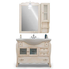 Arredo bagno in legno avorio in stile decapè con lavabo in ceramica