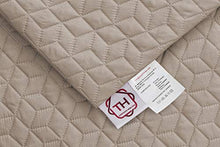 Textilhome - Copridivano 1 Posti/Poltrona Circus - Copri Divano Protector Trapuntato per Cani/Gatti. Colore Beige