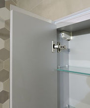 Armadietto bagno specchio a tre ante e ripiani, moderno illuminazione led