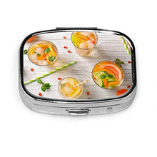 Contenitore per pillole, bicchieri rinfrescanti per cocktail di agrumi e cocktail sulla scatola portatile per pillole, scatola quadrata per pillole