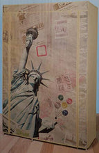 Armadio decorativo con 4 ripiani circa 105 x 45 x 158 cm.