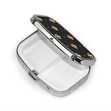 Pillola Box – Personalizzato Fiore Antico Modello Fleurdelys Pill Boxes, Portatile Rettangolare Metallo Argento Pillole Caso Compatto 2 Spazi Pillola Custodie per Viaggio/Tasca/Borsa
