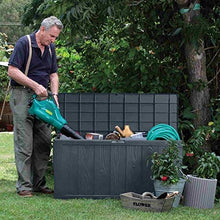 Scatola portaoggetti da giardino in plastica effetto legno grigio Keter.
