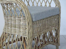 fantasie d oriente Poltrona in Vimini Naturale Intreccio in Rattan Traforata con Cuscino Salotto
