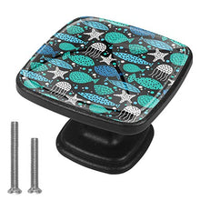 Fish starfish jellyfish shells with dots bubbles and stripes Pomelli per Porta Set di 4 Pomelli per Mobili Manopole per Cassetti Cucina Armadio Vetro