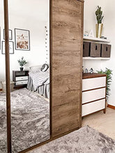Beliani Cassettiera Bianca e Legno Scuro 81 x 80 cm 3 Cassetti Stile Retro Maiden