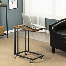 Yaheetech 2 Tavolini da caffè Industriale Tavolino Mobile da Salotto Comodini Vintage con Ruote da Divano Laterale Salotto per Laptop Notebook Snack Moderno Nero e Marrone