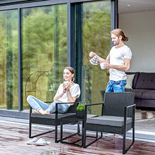 Femor Set da Giardino, Set Mobili da Giardino in Poly Rattan, Set Divani da Giardino Casual, con Tavolino e Cuscino Comodo, 2 Poltrona, Comodo Divano da Esterno