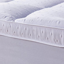 Bedecor Coprimaterasso in Microfibra Extra-Morbido,Adatto Anche per materassi a Molle e ad Acqua - 160 x 200 cm