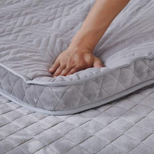 CVNJSKDKH 3D Dimensional Flanella Materasso - Tatami Imbottito Singola Doppia Four Seasons Universale Sleeping Pad Pieghevole dei Bambini striscianti Mat (Color : B, Size : 135×200cm)