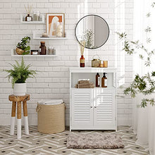 VASAGLE Mobile da Bagno, Armadietto da Bagno e Cucina, con Anta Doppia a Persiana, per Soggiorno, Cucina, Studio, Ingresso, Bianco BBC40WT