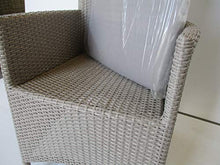 fantasie d oriente Poltrona in Rattan Sintetico Grigio Striato Struttura in Alluminio C/Cuscino CM 58X63X89 H Non in Kit di Montaggio per Esterno Giardino