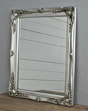 Specchio da parete., Legno, argento, 47 x 37cm