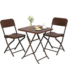Femor Set di Mobili da Giardino, Set 3 Pezzi Tavolino in Plastica HDPE( Polyrattan) , Tavolo Pieghevole (60*60*74cm), con 2 Sedie Pieghevoli (40*43*86cm), per Cortile, Giardino e Esterno